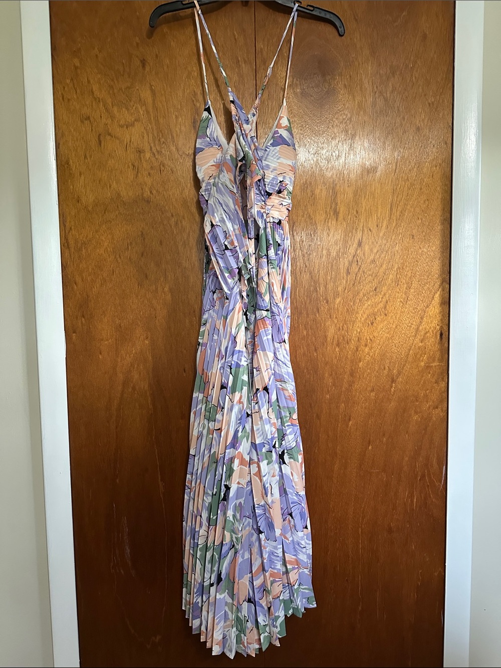 ASTR the Label Blythe Floral Plisse Midi Dress - Picture 4 of 10